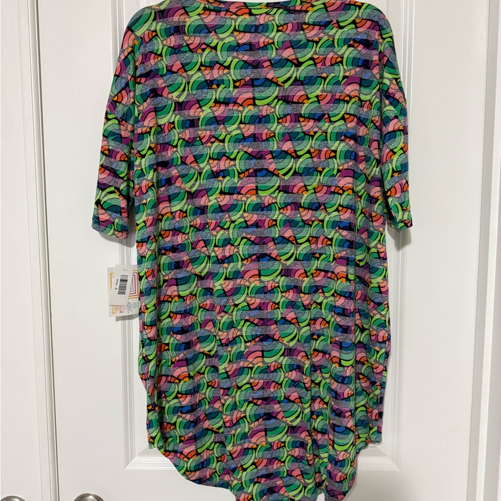 LuLaRoe Multicolor Wave-Pattern IRMA Tunic - Picture 3 of 3